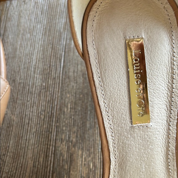 Louise et Cie Tan Heeled Sandals - Picture 6 of 10